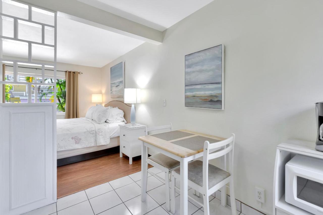 Seahorse Guesthouse Pompano Beach Exterior foto